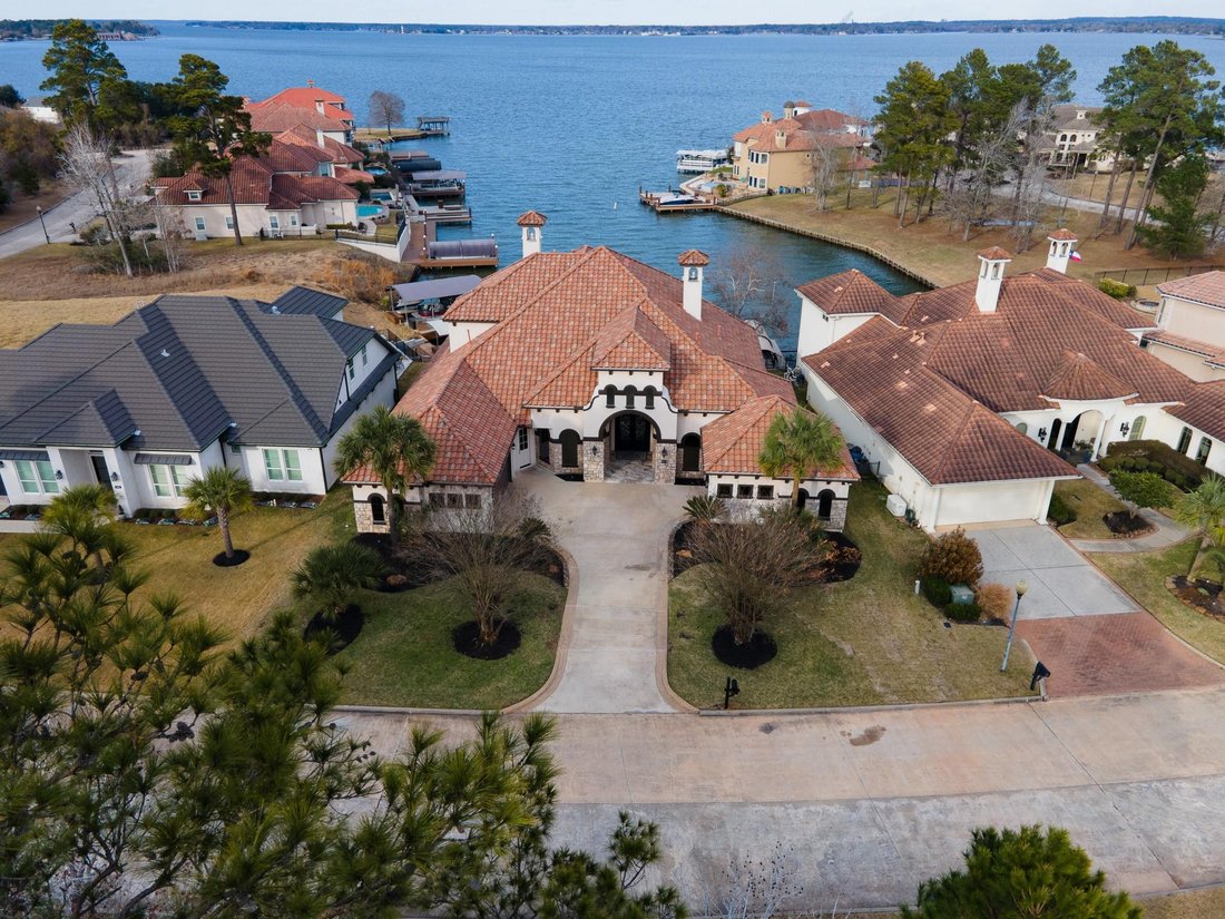 House in Conroe, Texas, United States 4 - 17221338