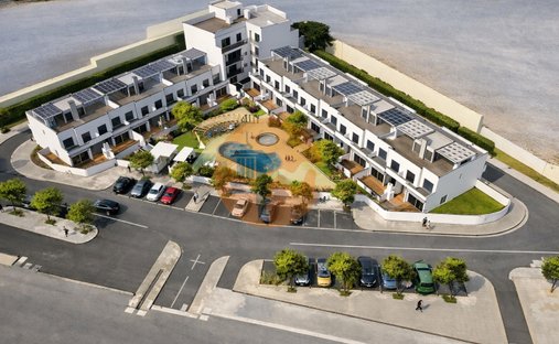 Terreno a Faro (Se e Sao Pedro), Algarve, Portogallo 1