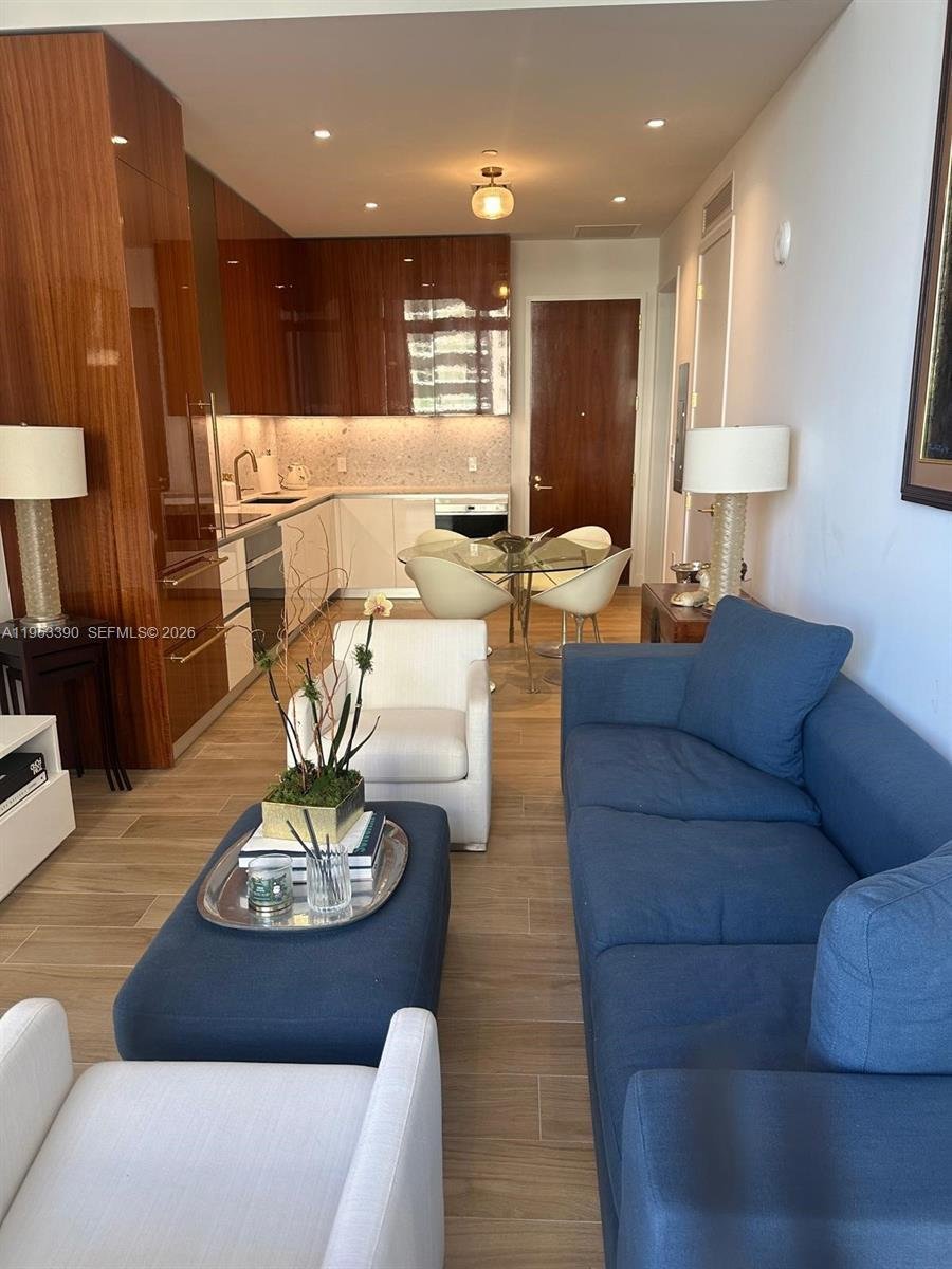 Condo in Miami, Florida, United States 3 - 17228533