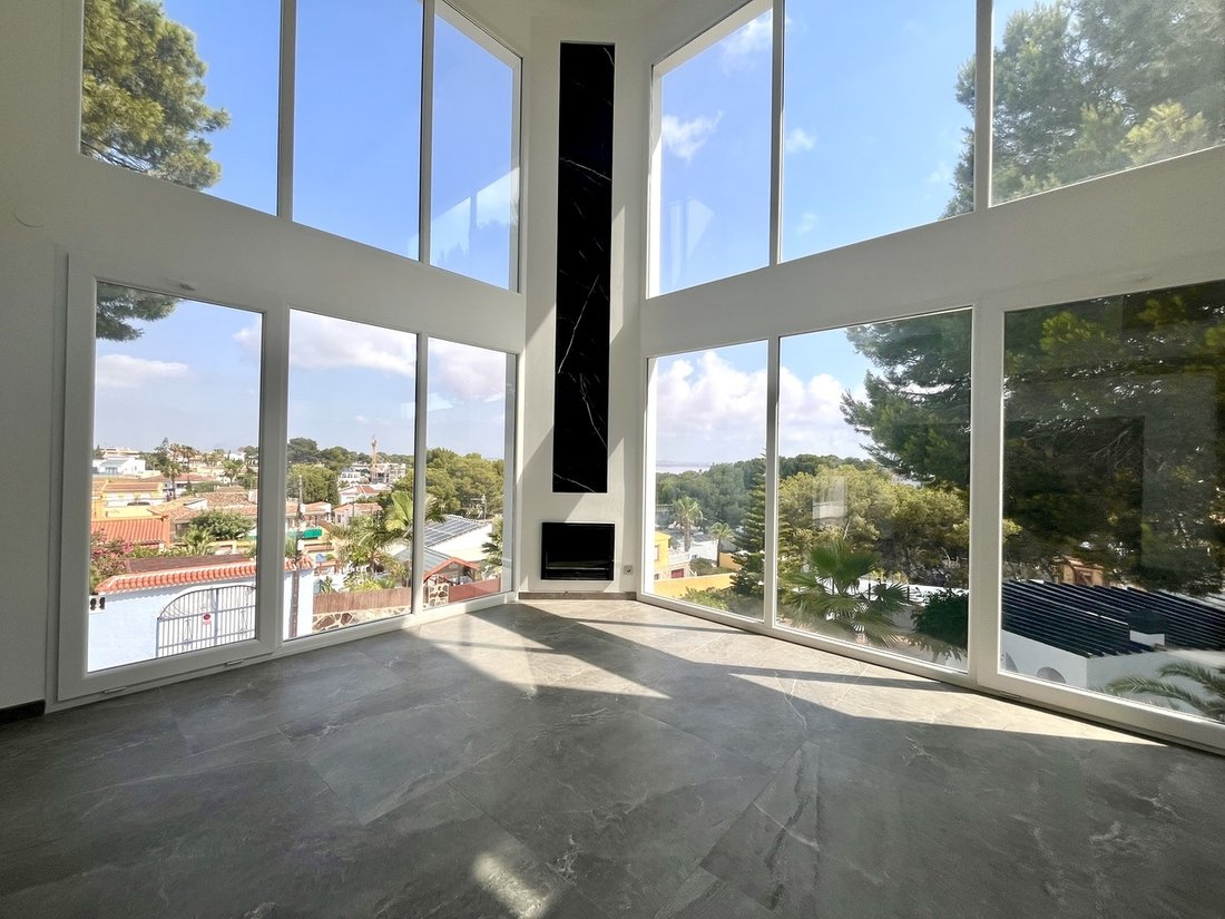 Villa in Alicante, Valencian Community, Spain 5 - 17224007