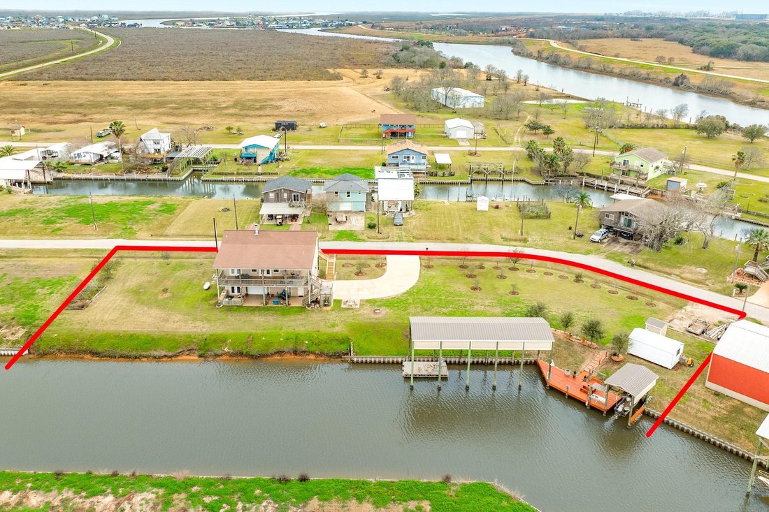 House in Freeport, Texas, United States 2 - 17232968