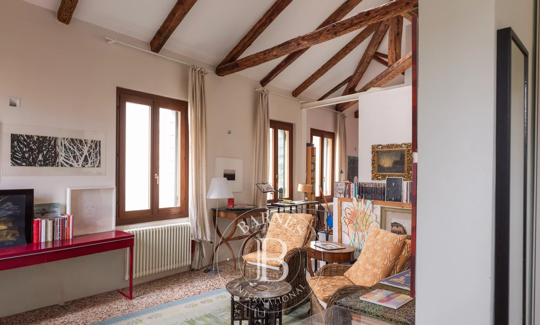 Townhouse in Dorsoduro, Venice, Italy 3 - 17230581