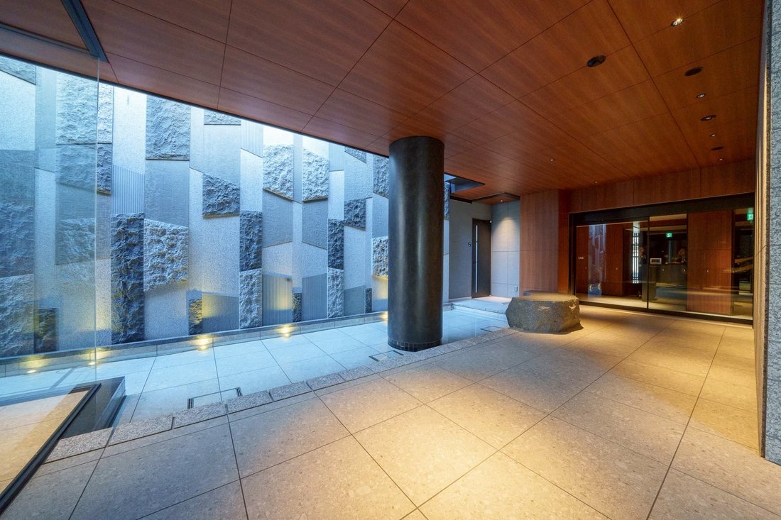 Condo in Osaka, Osaka, Japan 4 - 17231823