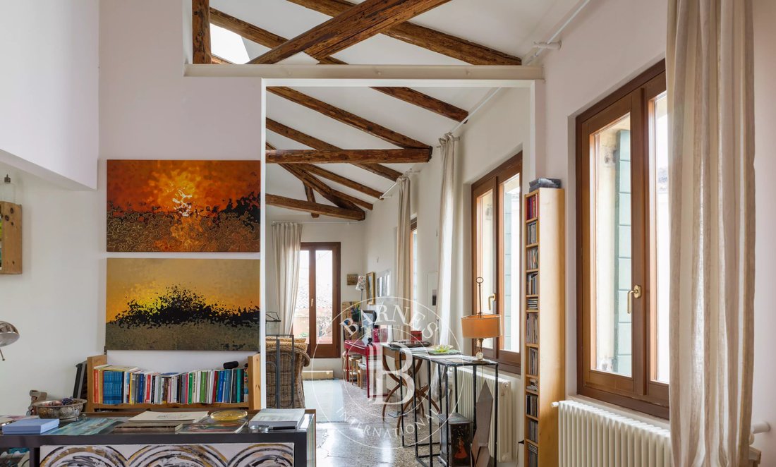 Townhouse in Dorsoduro, Venice, Italy 2 - 17230581