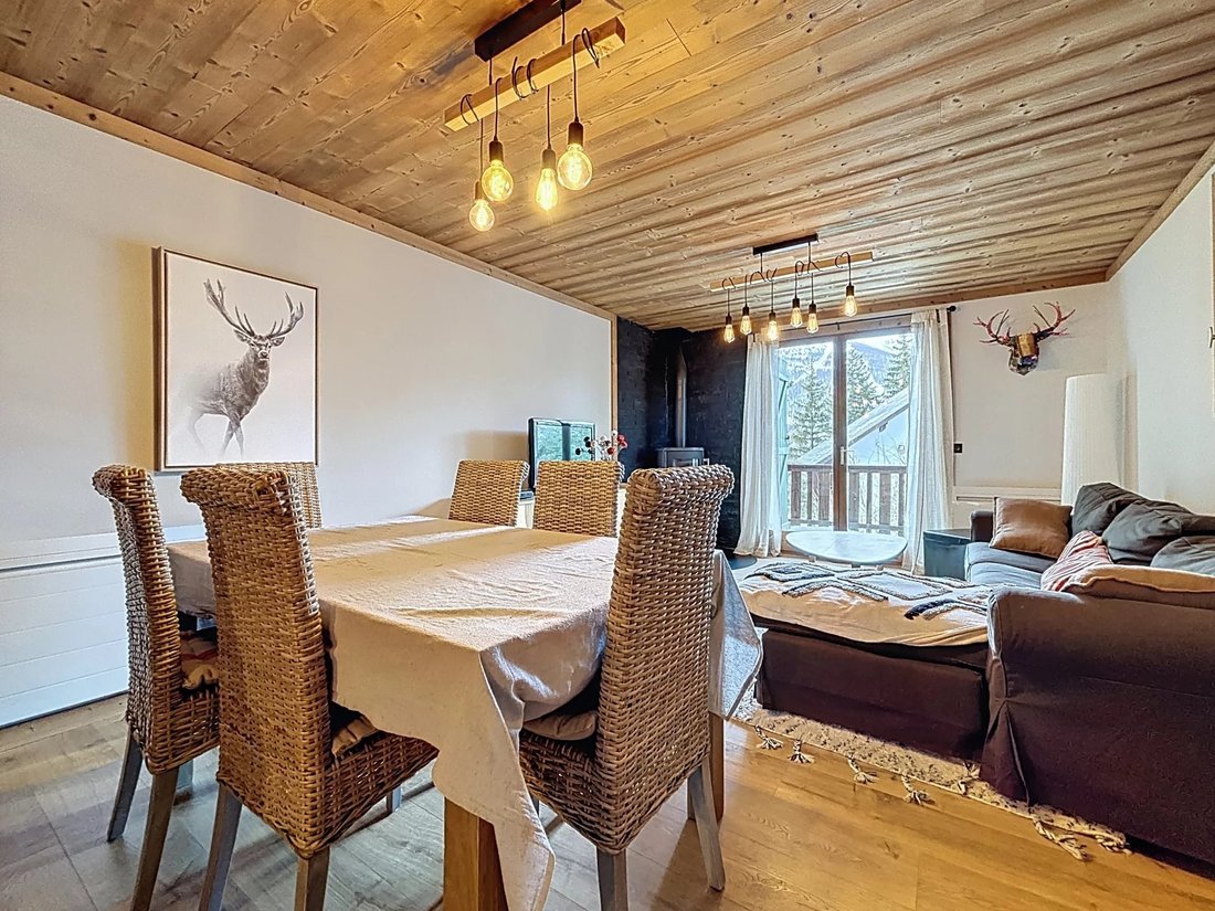 Apartment in Saint-Etienne-de-Tinée, Provence-Alpes-Côte d'Azur, France 1 - 17231361