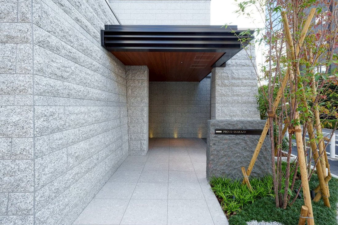 Condo in Osaka, Osaka, Japan 2 - 17231823