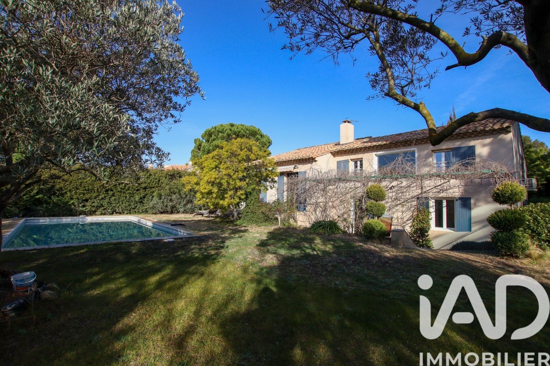 House in Saint-Rémy-de-Provence, Provence-Alpes-Côte d'Azur, France 1 - 17231663
