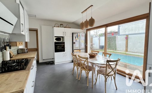 House in Saint Maurice-Fetilly, La Rochelle, France 1