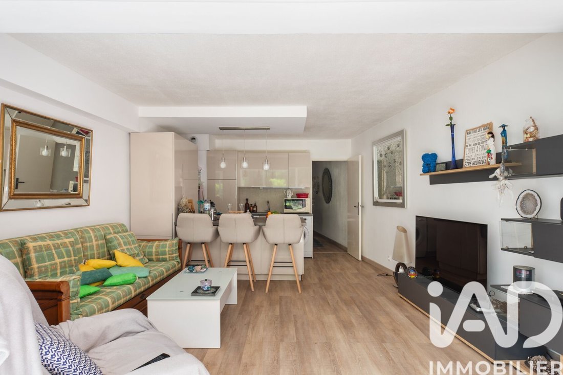 Apartment in Vaug, Villeneuve-Loubet, France 4 - 17231673