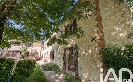 House in Cahuzac-sur-Vere, Occitania, France 1