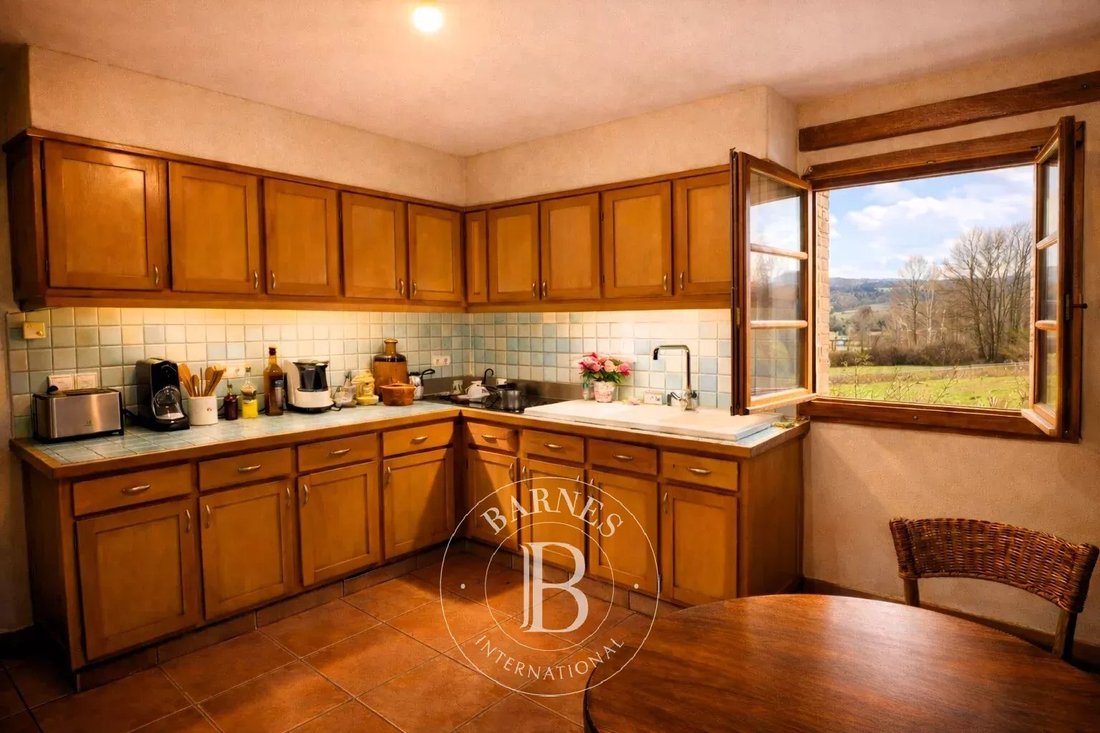House in Le Coudray-sur-Thelle, Hauts-de-France, France 3 - 17230578