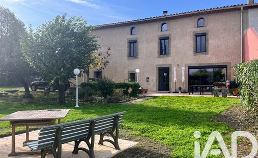House in Sainte-Eulalie, Occitania, France 1