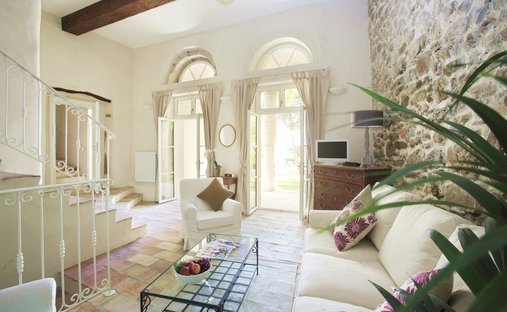Casa a Roujan, Occitania, Francia 1