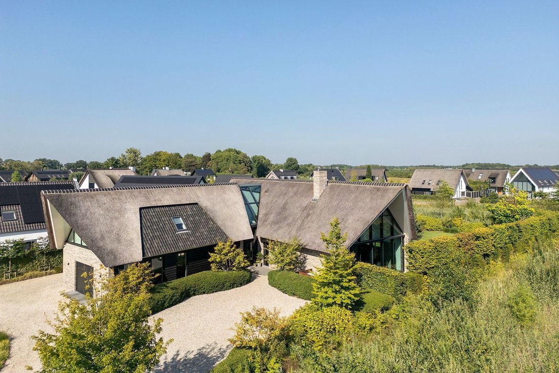 Villa in Bavel, North Brabant, Netherlands 3 - 17233766