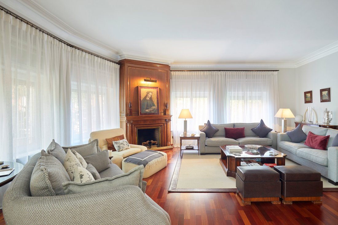 Apartment in Sarrià-Sant Gervasi, Barcelona, Spain 2 - 17234338