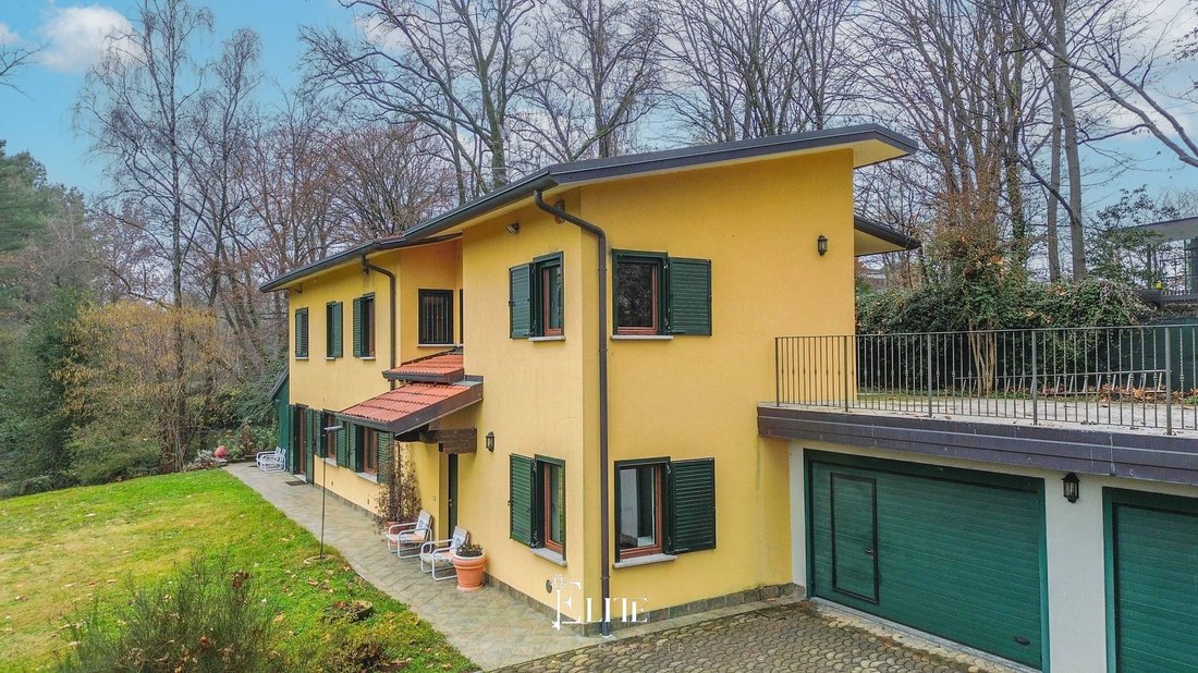 Villa in Sumirago, Lombardy, Italy 4 - 17233972