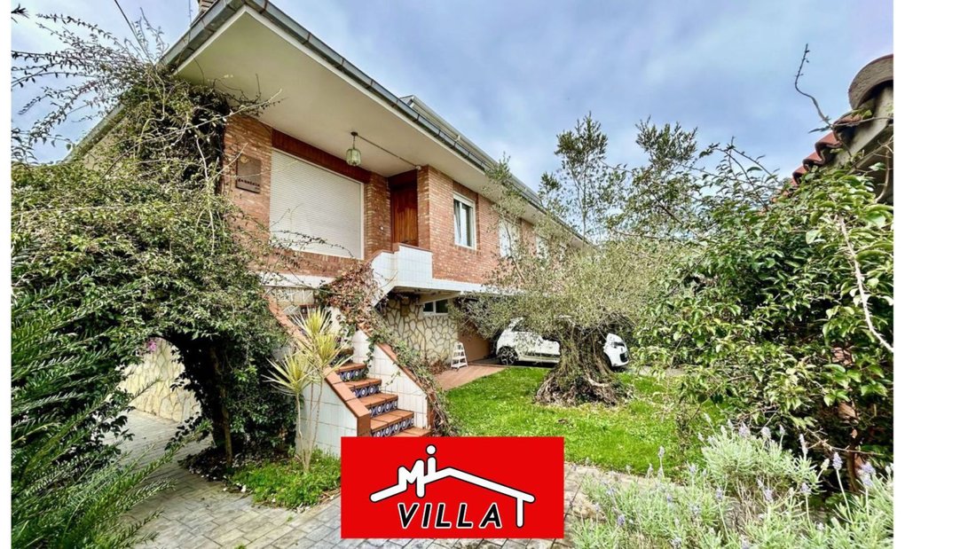 Chalet in Laredo, Cantabria, Spain 1 - 17234114