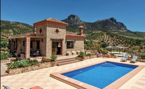 Country House in El Gastor, Andalusia, Spain 1