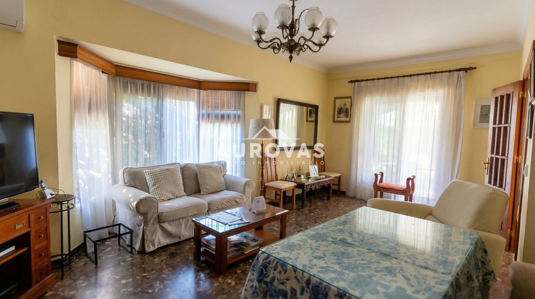 Chalet in El Puerto de Santa María, Andalusia, Spain 1 - 17132671