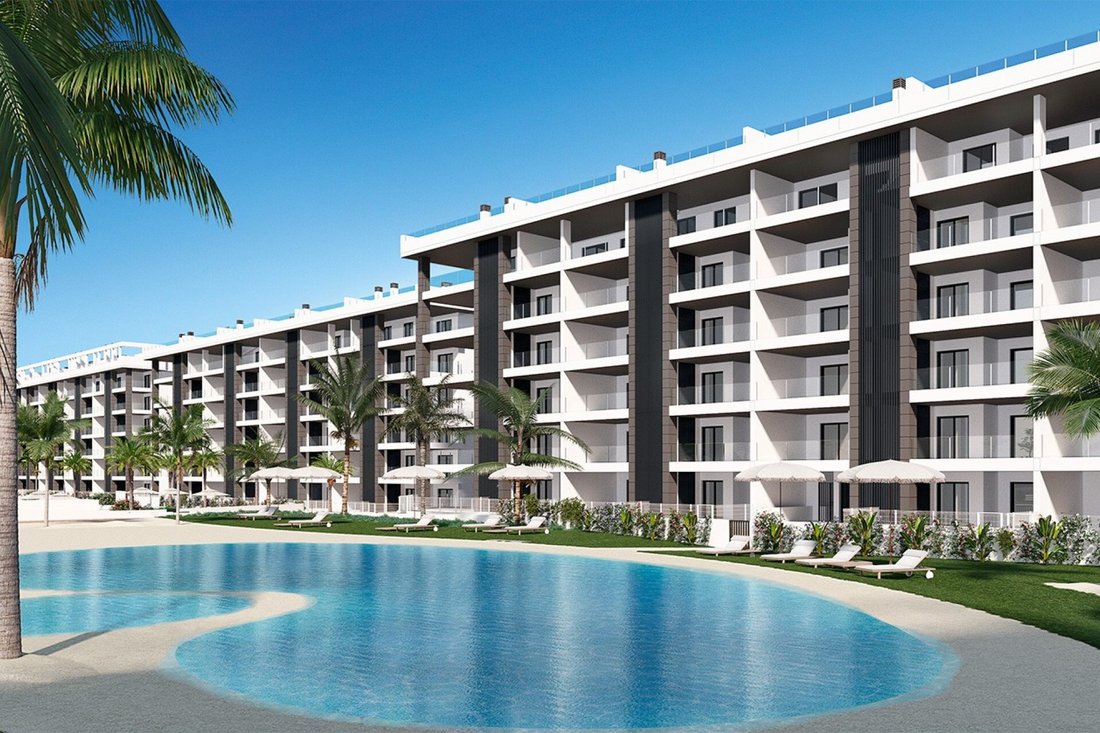Penthouse in Torrevieja, Valencian Community, Spain 2 - 15247589