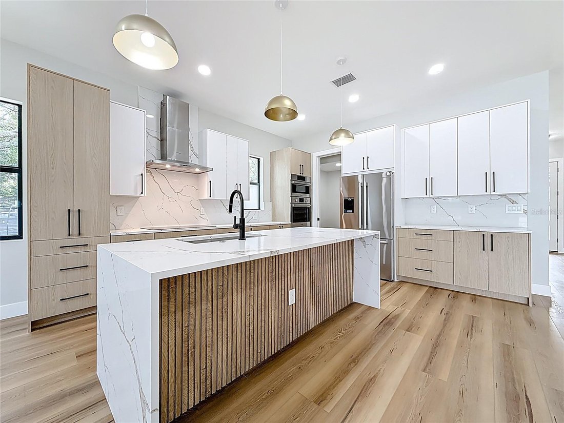 House in Tampa, Florida, United States 4 - 16331865