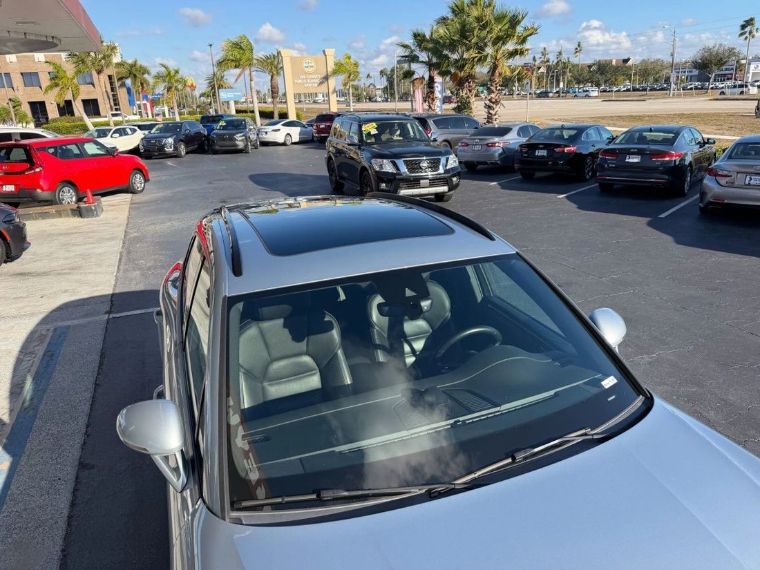 Suv in Fort Myers, FL, United States 5 - 17234040