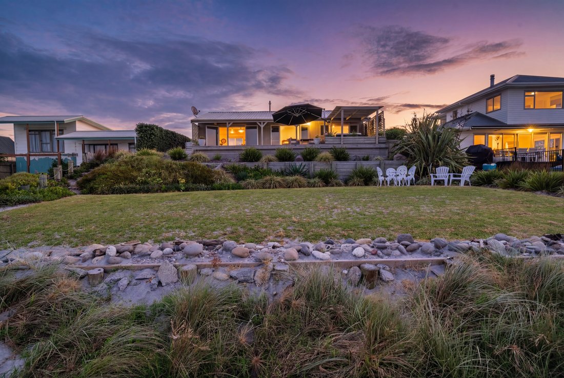 House in Pukehina, Bay of Plenty, New Zealand 1 - 17237187