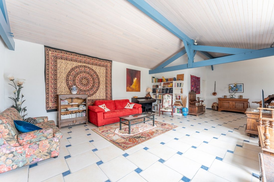 Villa in Sud Est, Andernos-les-Bains, France 4 - 17237405