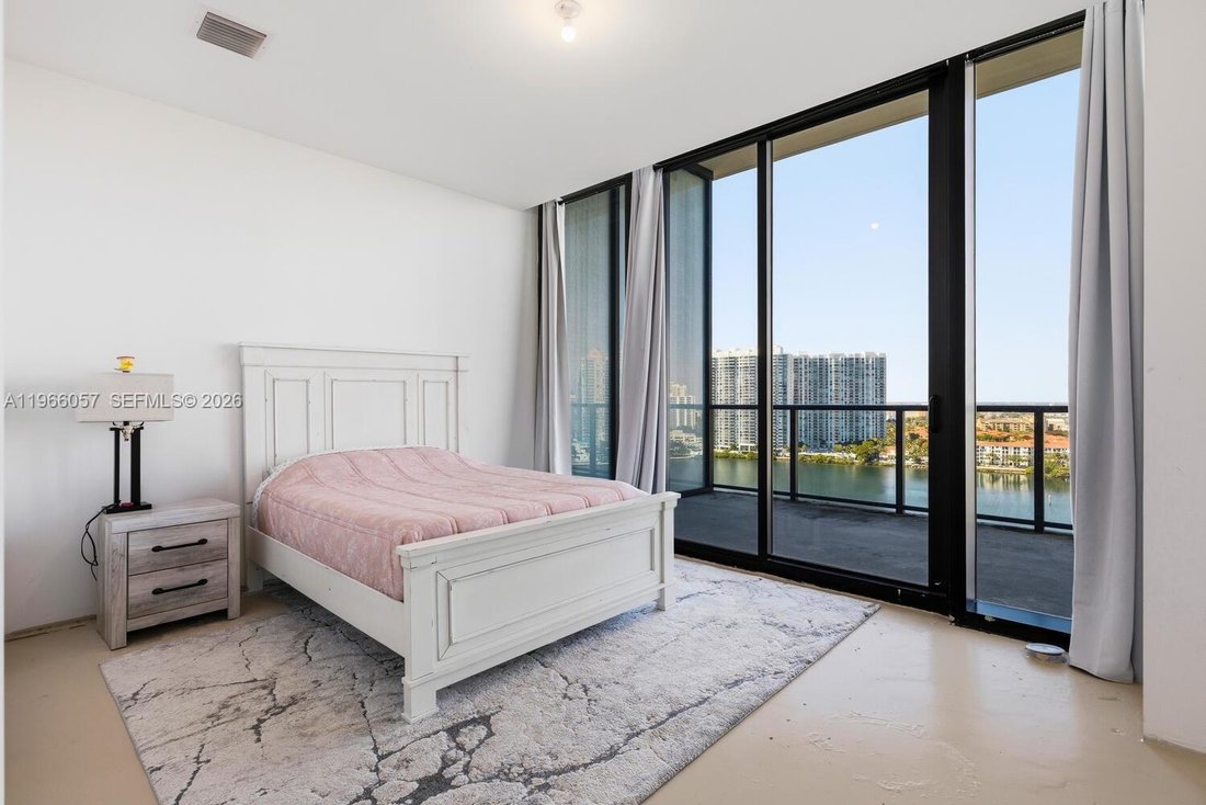 Condominio en Golden Beach, Florida, Estados Unidos 1 - 17234533