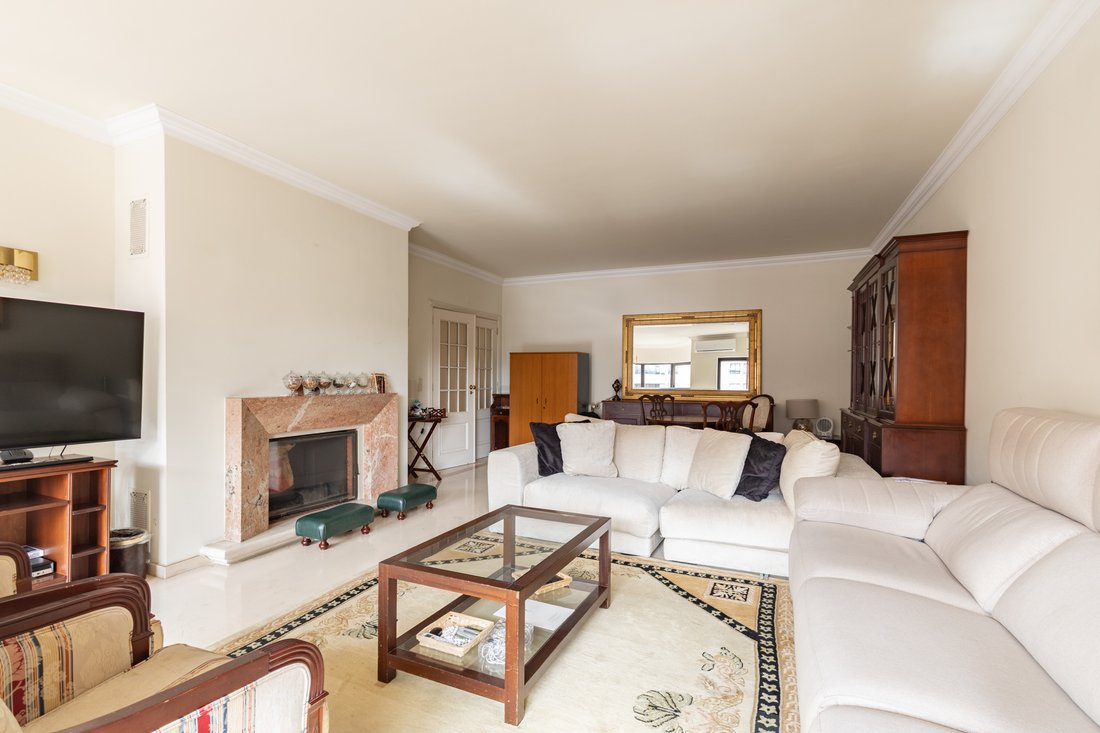 Apartment in Sao Domingos de Benfica, Lisbon, Portugal 2 - 17237219