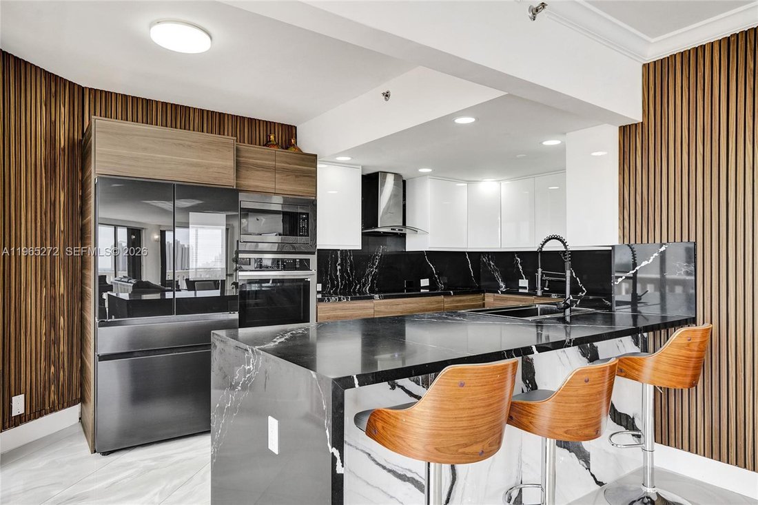 Condo in Golden Beach, Florida, United States 3 - 17234526