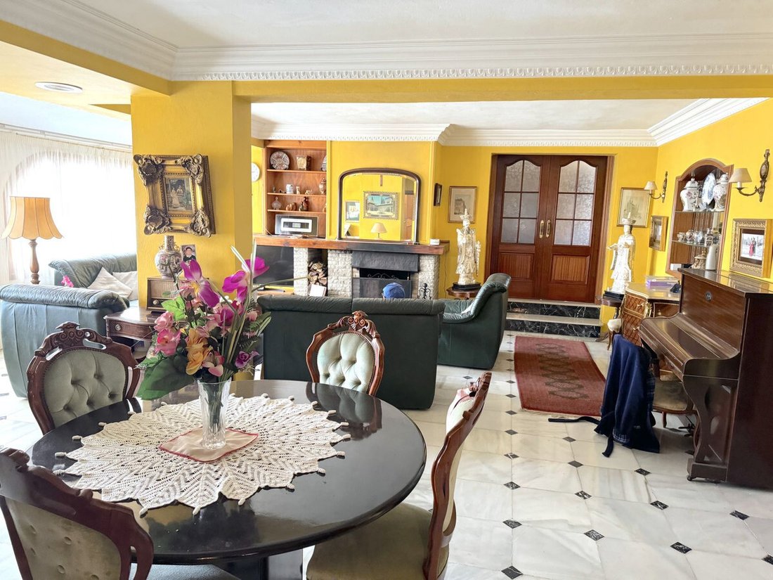 Villa in Estepona, Andalusia, Spain 5 - 17234828