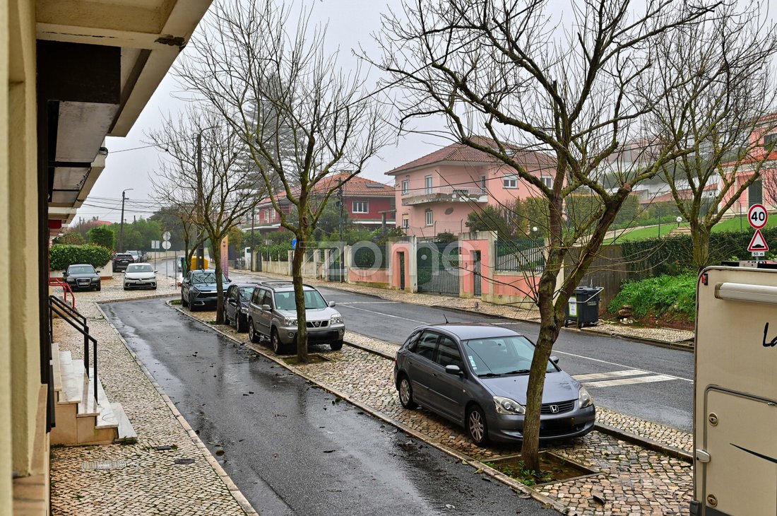 Apartment in Estoril, Cascais e Estoril, Lisbon 4 - 17237601