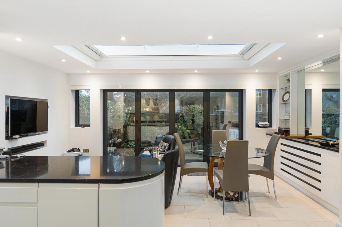 Townhouse in Holland Park, Kensington And Chelsea, England 4 - 17236927