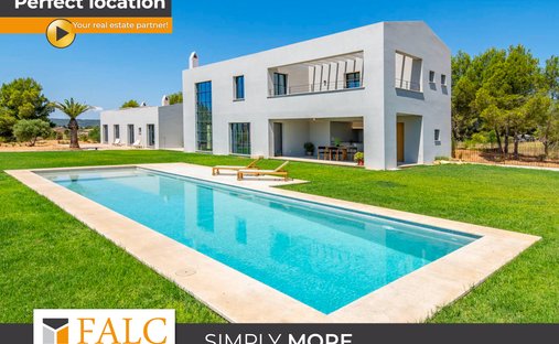 Finca in Santa Maria del Cami, Balearic Islands, Spain 1