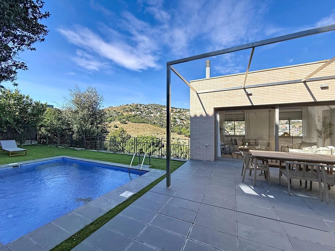 House in Alella, Catalonia, Spain 2 - 15596652