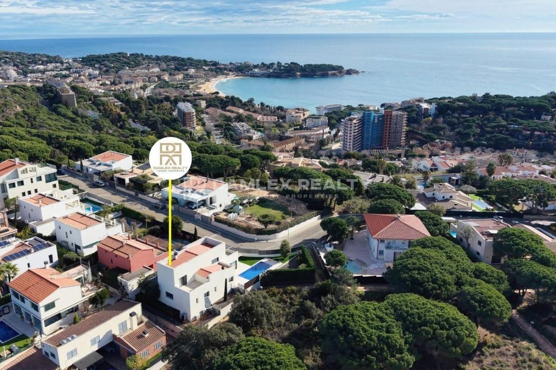 House in Sant Feliu de Guixols, Catalonia, Spain 1 - 17237452