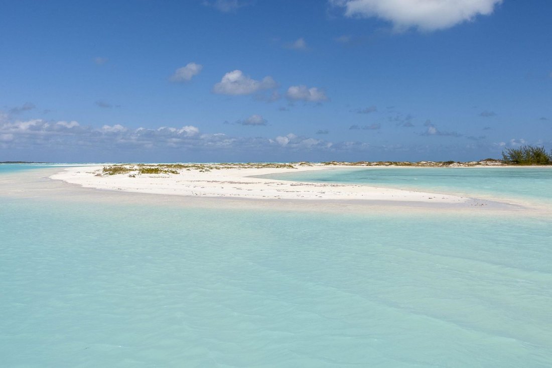 Land in Chester's Settlement, Acklins, The Bahamas 2 - 17237226