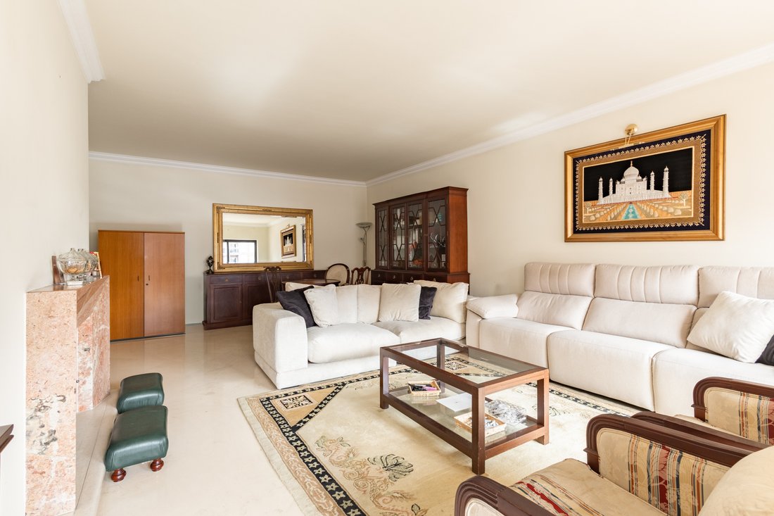 Apartment in Sao Domingos de Benfica, Lisbon, Portugal 3 - 17237219