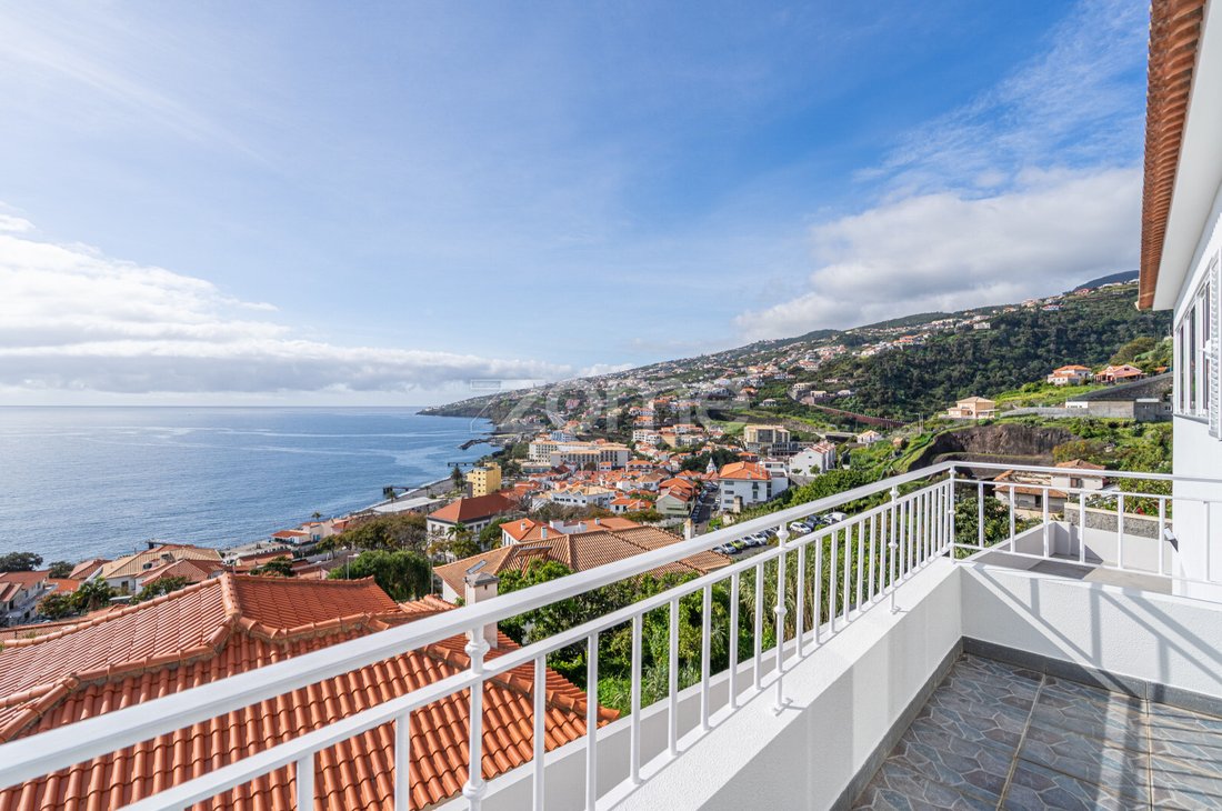Haus in Santa Cruz, Autonome Region Madeira, Portugal 1 - 17237590