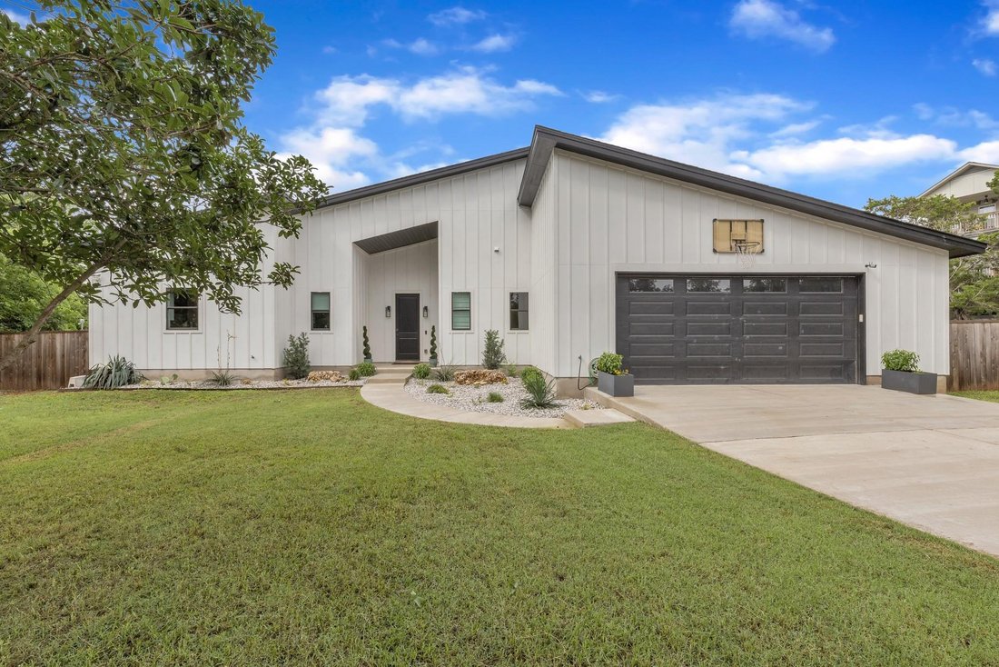House in Austin, Texas, United States 2 - 17236088