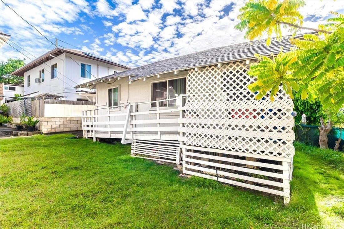 House in Honolulu, Hawaii, United States 4 - 17235890