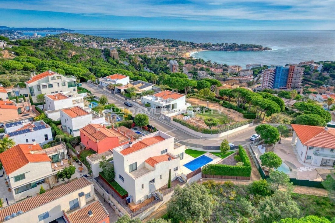 House in Sant Feliu de Guixols, Catalonia, Spain 4 - 17237452