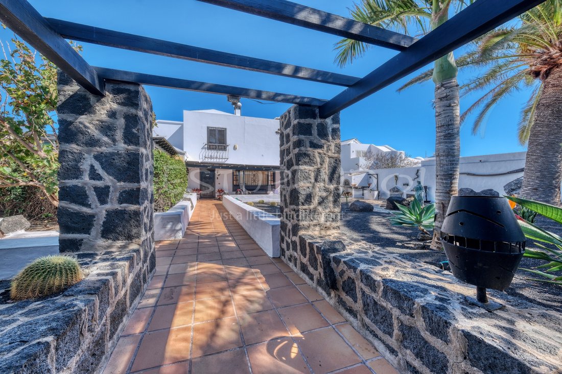 Villa in Costa Teguise, Teguise, Canary Islands 4 - 16796844