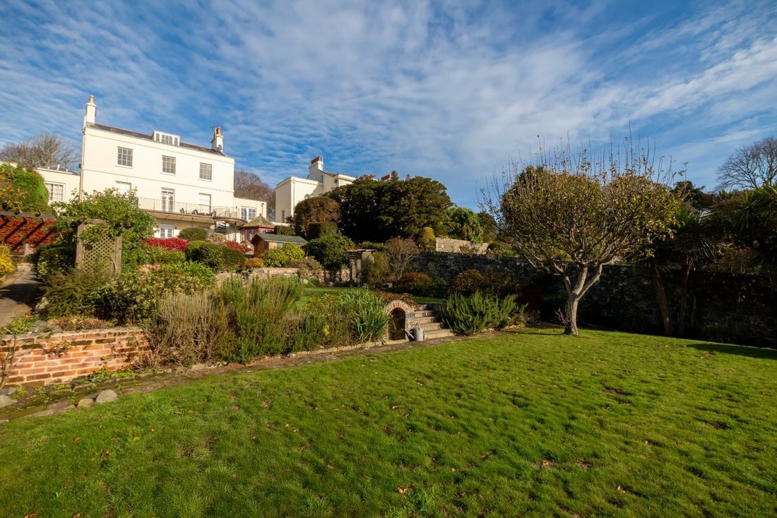 House in Guernsey, Guernsey 1 - 17237176