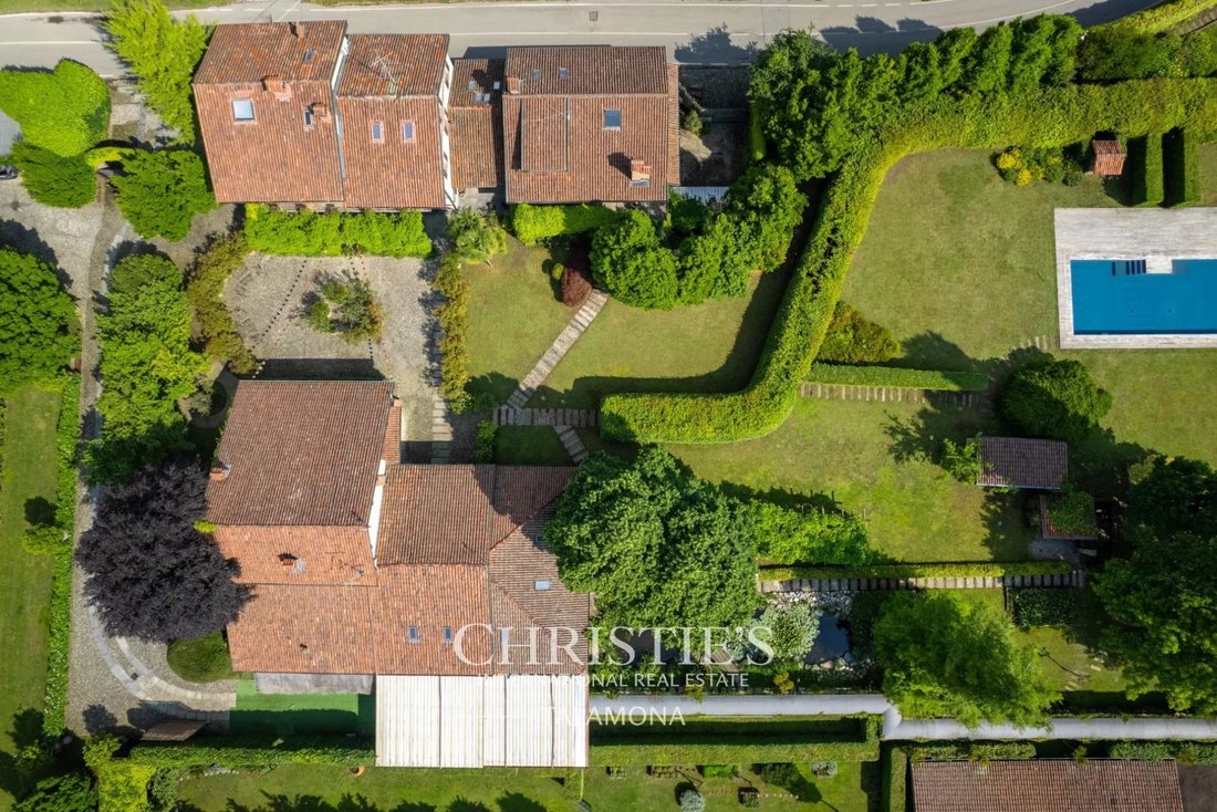 Estate in Oleggio, Piedmont, Italy 4 - 17235425