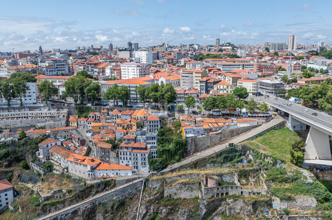 House in Cedofeita, Santo Ildefonso, Se, Miragaia, Sao Nicolau e Vitoria, Porto District, Portugal 3 - 17237603