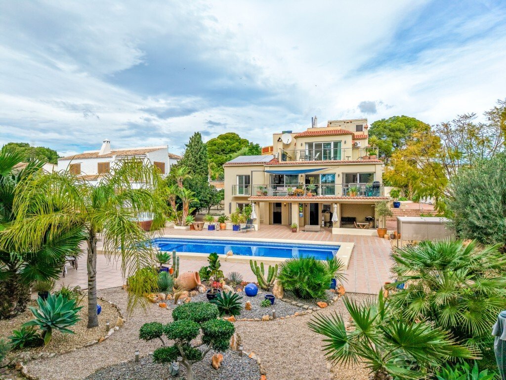 Villa in Calp, Land Valencia, Spanien 1 - 17236937