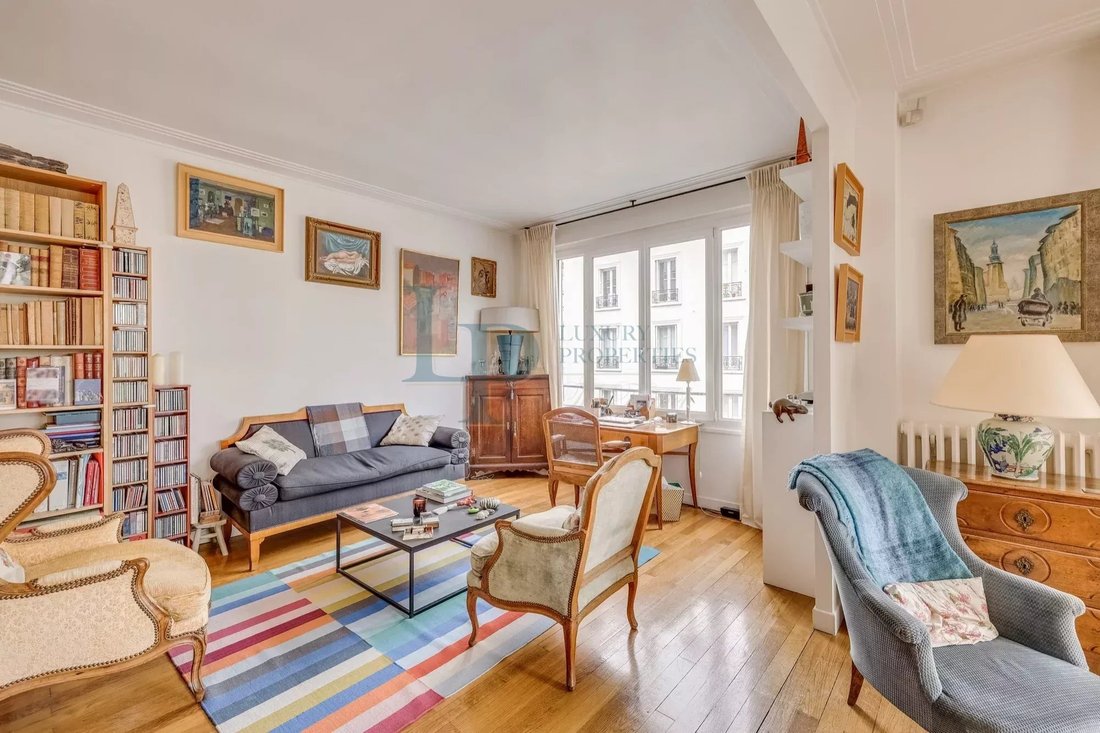 Apartment in Bois de Boulogne, Paris 16e Arrondissement, Paris 5 - 17134228