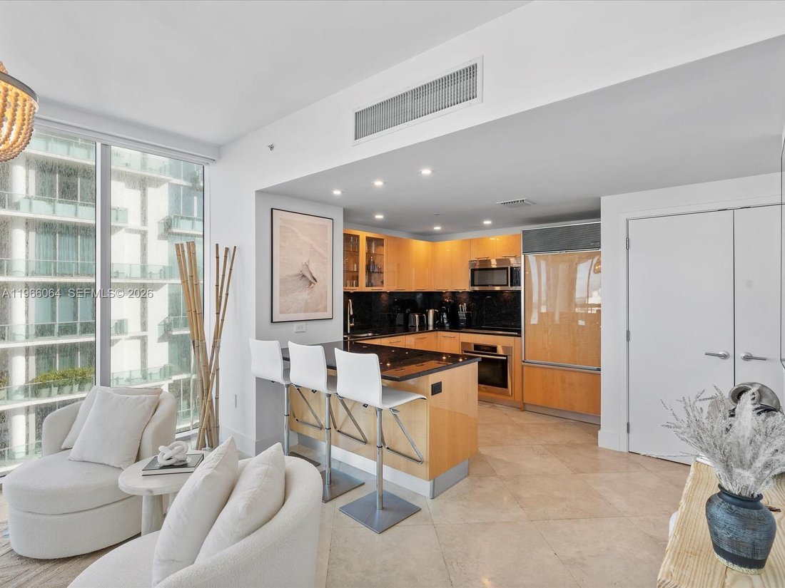 Condo in Miami Beach, Florida, United States 1 - 17234531